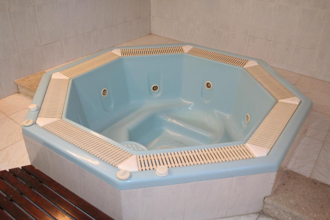 Hotel Victoria Spa & Splay Center Segur de Calafell Ngoại thất bức ảnh